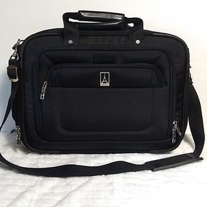 TravelPro Crew 8 Laptop Bag Briefcase